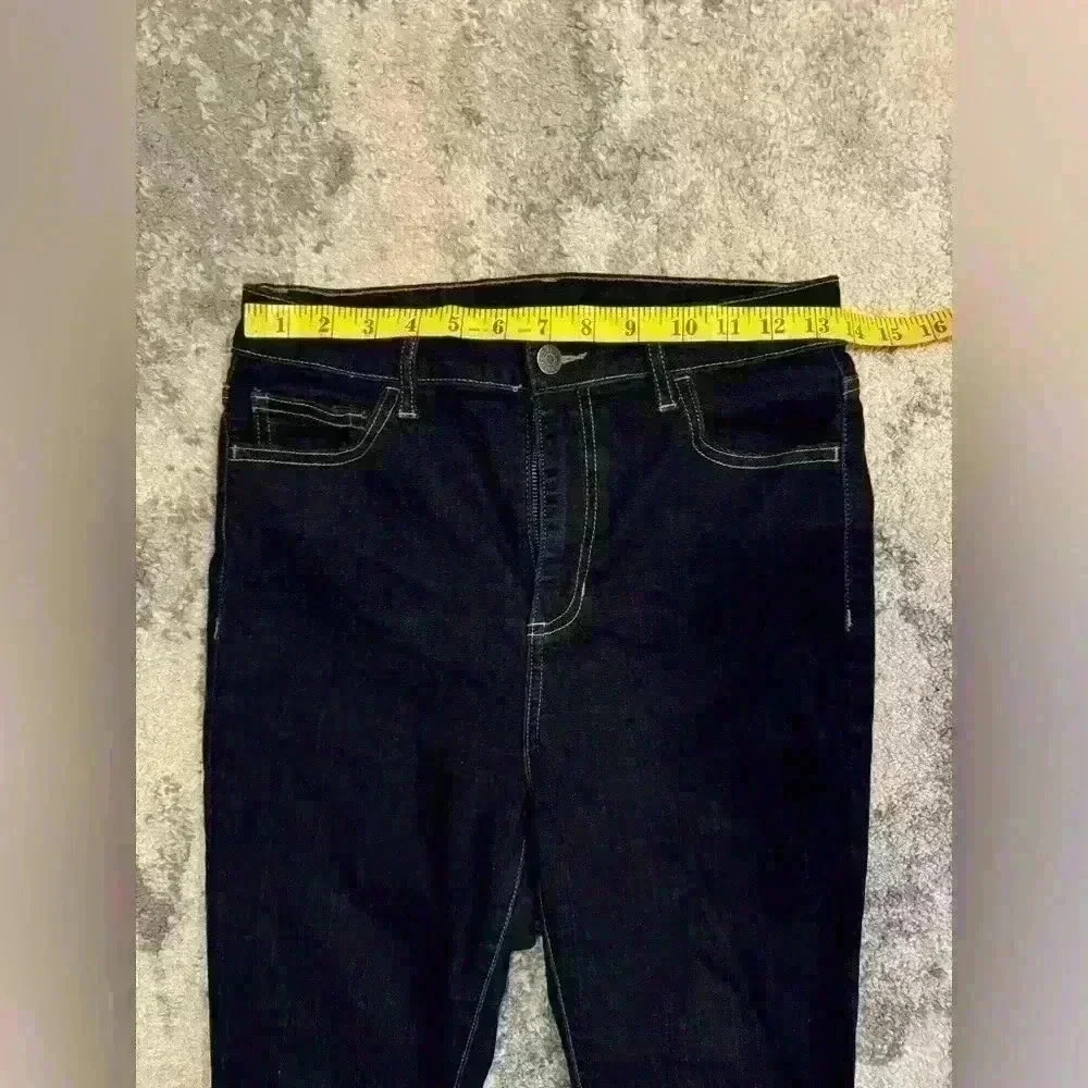 Juniors Dark Denim Cello Jeans